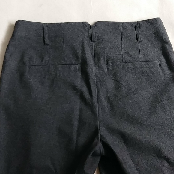 🆕H&M grey pants - Picture 8 of 9